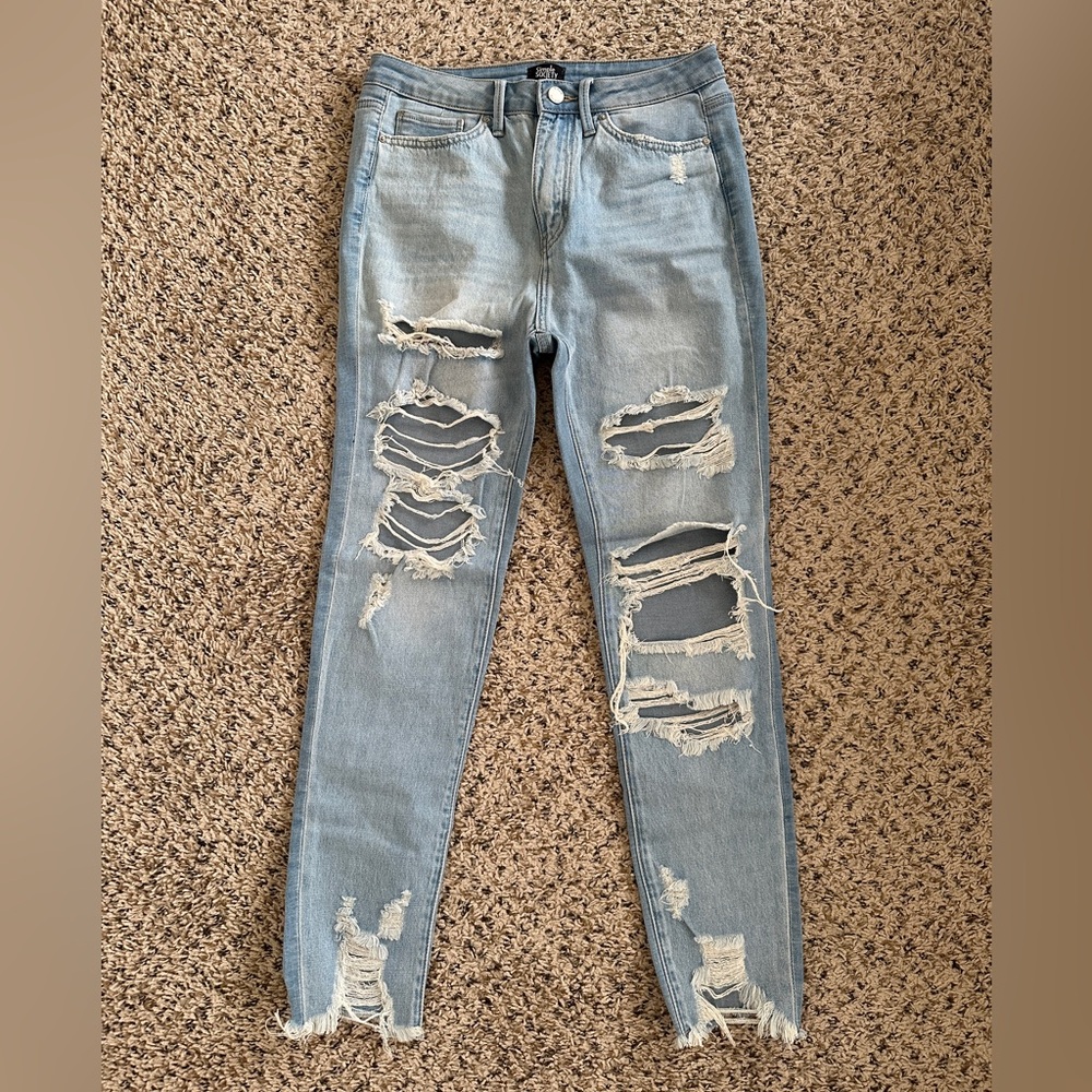Trendy Distressed Blue Skinny Jeans